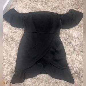 ASOS  Women’s black off the shoulder mini dress with slit USA 8